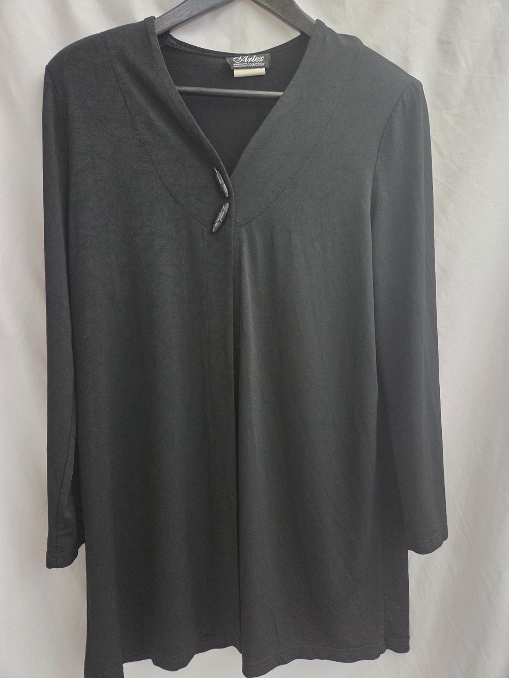 Artex Black Women's Long-Sleeve Button-Front Cardigan Sweater